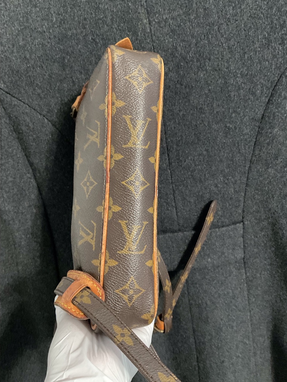 ✅AUTHENTIC LV Monogram POCHETTE BANDOLIER LOUIS VUITTON - Picture 13 of 13